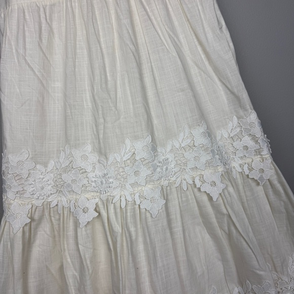 Anthropologie Sachin + Babi White Tiered 3D Floral Maxi Dress - Picture 4 of 8